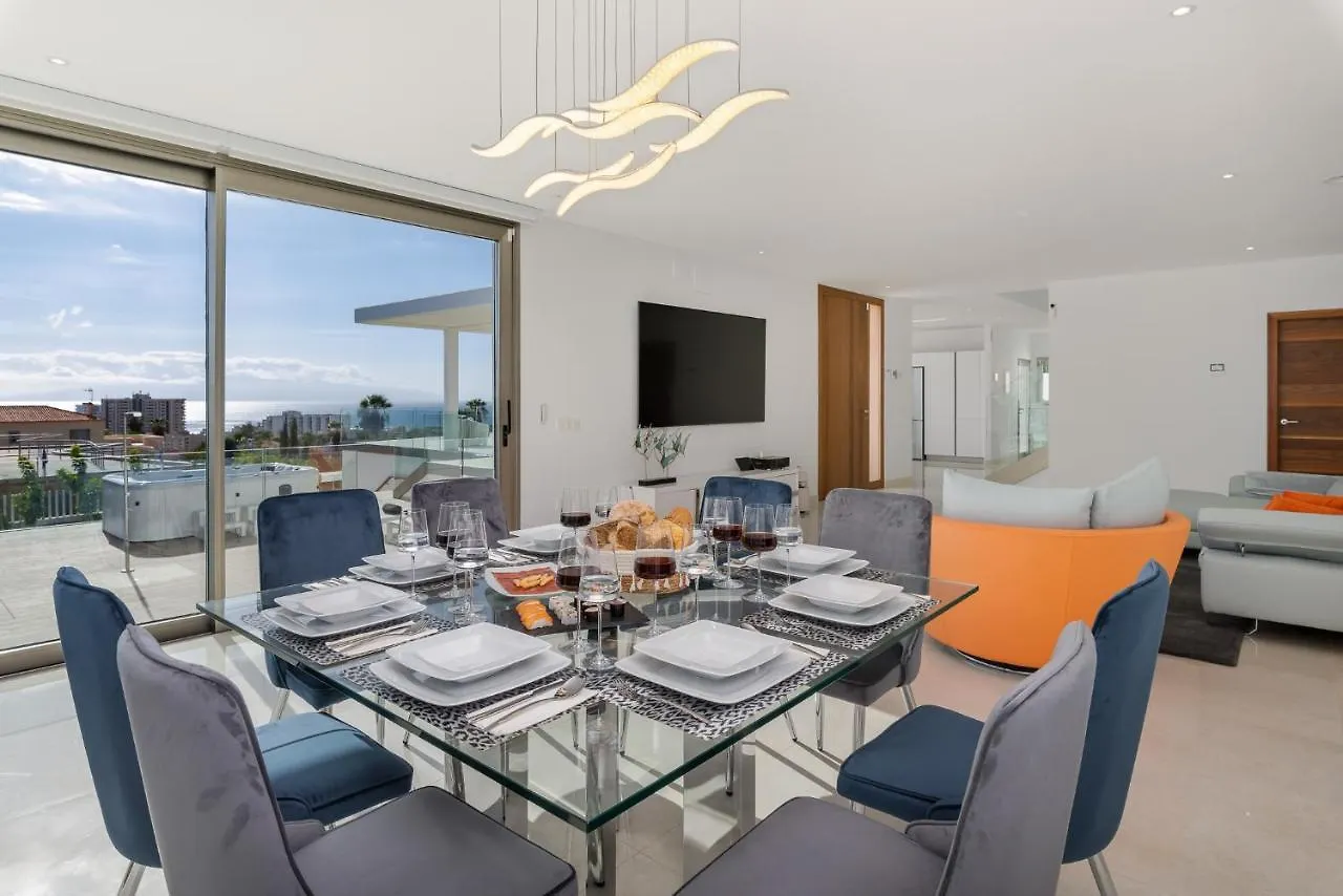 Karat Royal White Villa Costa Adeje