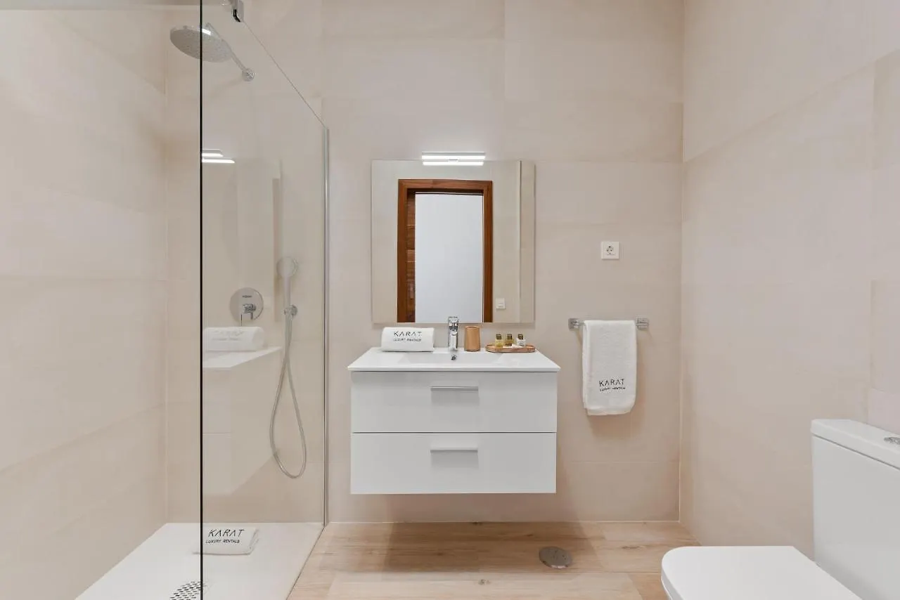 Karat Royal White Villa Costa Adeje
